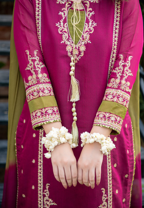 WINTER-3PC DHANAK EMBROIDERED SHIRT WITH COUTRAI PRINTED SHAWL &amp; DHANAK TOUSER-4223