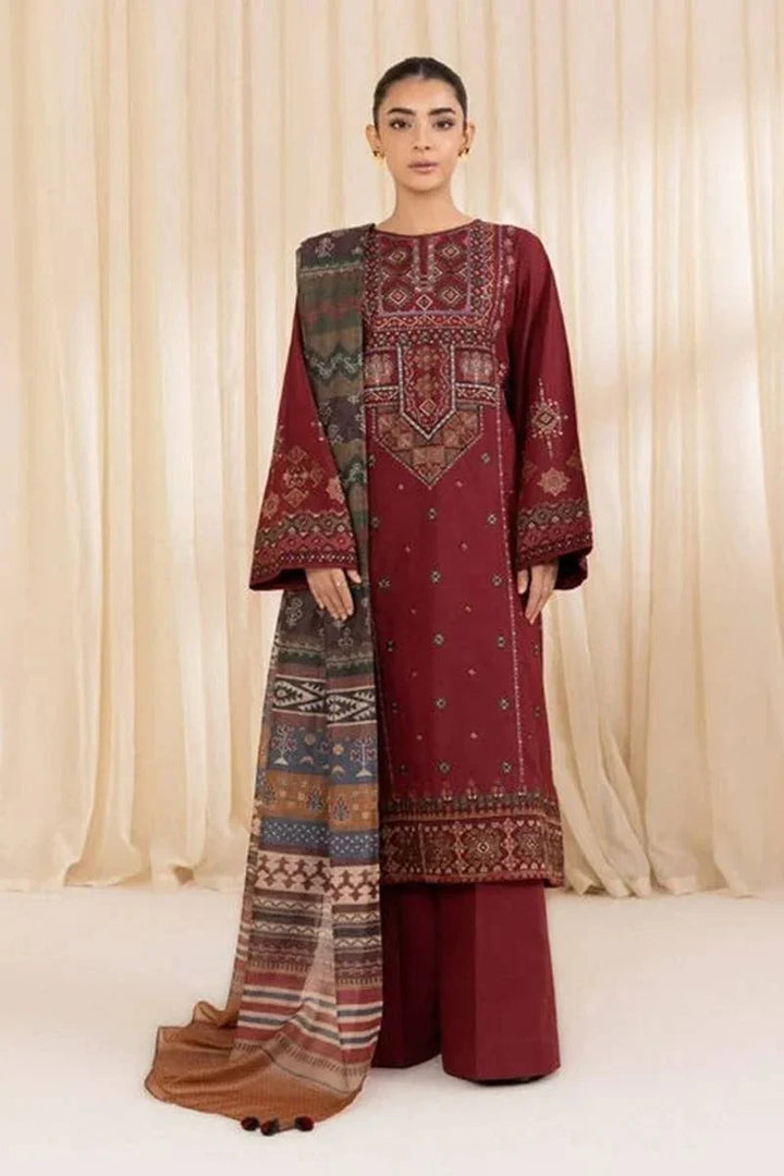 EXCLUSIVE 3PC HEAVY EMBROIDERED LAWN ENSEMBLE